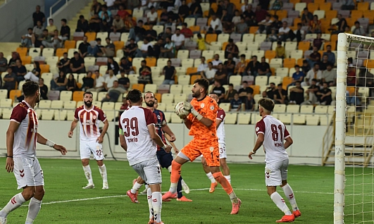 Yeşilyurtspor 3 maçta sadece 1 gol yedi
