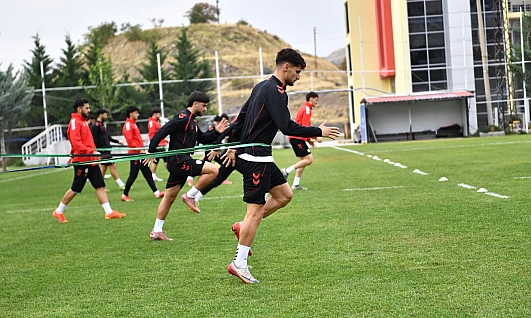 Yeşilyurtspor Bitlisspor hazırlıklarını sürdürüyor