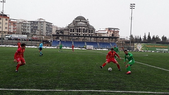 Yeşilyurt takipte