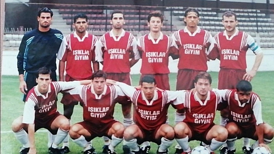 Futbolu çok seviyorum