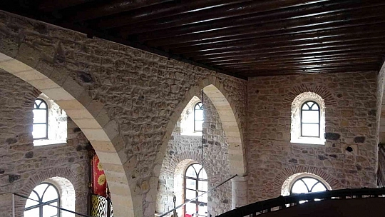 683 yıllık cami görenleri hayran bırakıyor