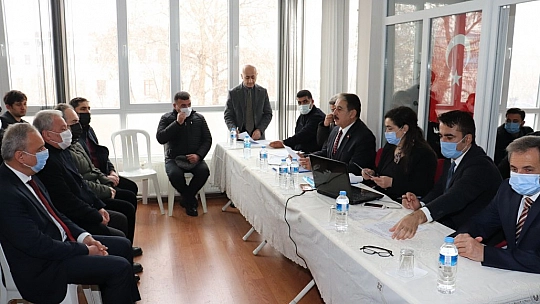 Özhüsrev güven tazeledi 