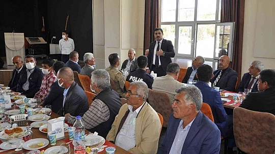 Arguvan'da Muhtarlar Günü kutlaması