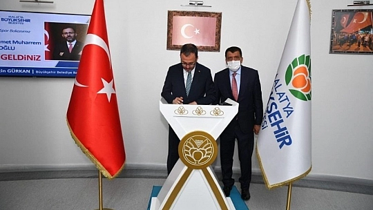 Bakan Kasapoğlu Büyükşehir'de