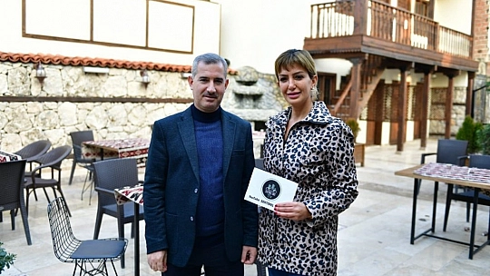 Çınar sanatçıları ağırladı
