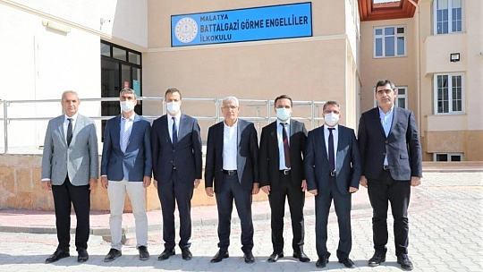 Kapımız da gönlümüz de sonuna kadar açık