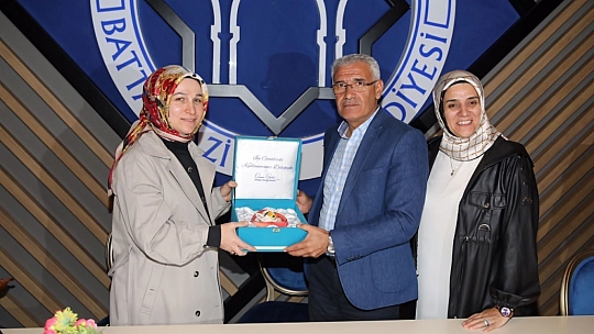 Güder'den kadınlara gezi jesti