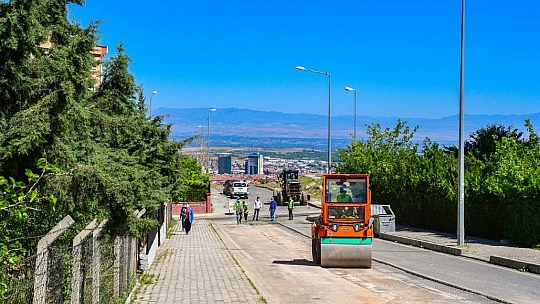 Hizmet için görevdeyiz
