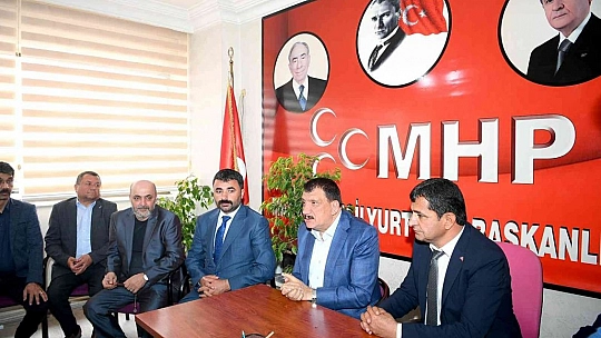 Gürkan'dan MHP ziyareti