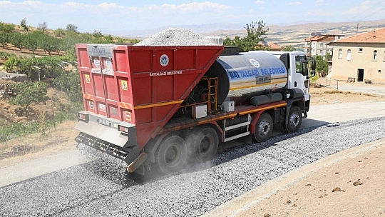 Asfaltsiz yol kalmayacak