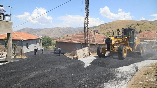 Battalgazi'de asfalt serimi yapıldı