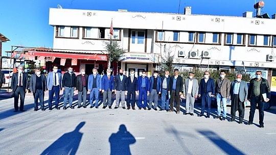 Muhtarlarla buluştu