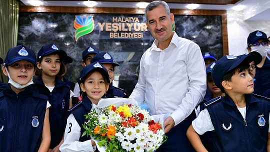 Başkan zabıtayı ağırladı
