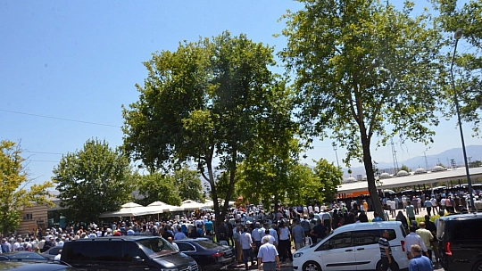 Ramazan Keskin Hoca son yolculuğuna dualarla uğurlandı