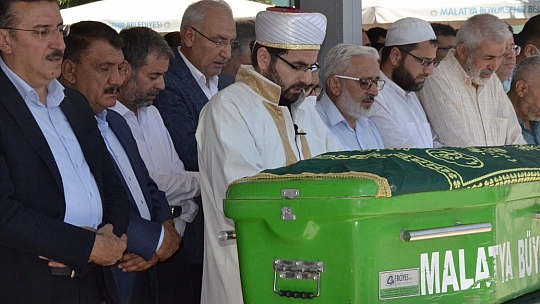 Ramazan Keskin Hoca son yolculuğuna dualarla uğurlandı