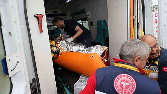 Düşen uçaktaki yaralı kadın Erzurum'a getirildi