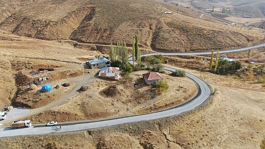 Gülümuşağı Mahallesi ilk kez asfalt ile tanıştı
