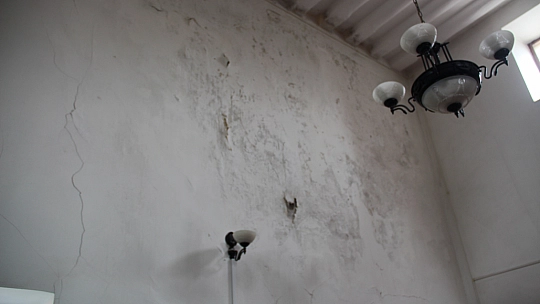 Cami onarılmayı bekliyor