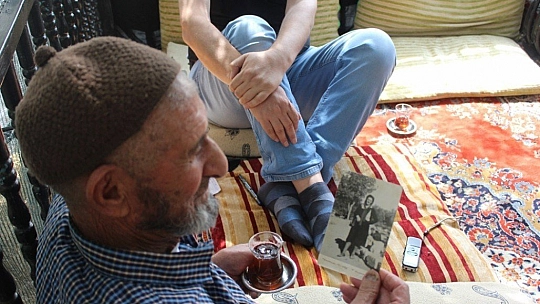 Küllerini Nemrut'a döktü