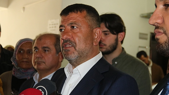 Ağbaba, oyunu kullandı