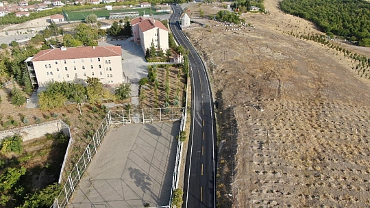 Karahan'a sıcak asfalt