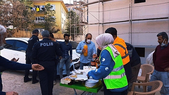 Kavga diye geldiler...
