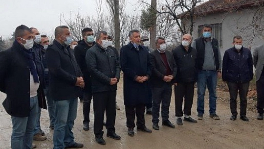 İki mahallenin yolu tamamlandı