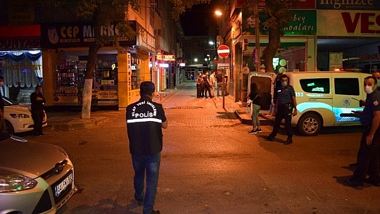Silahlı bıçaklı kavga