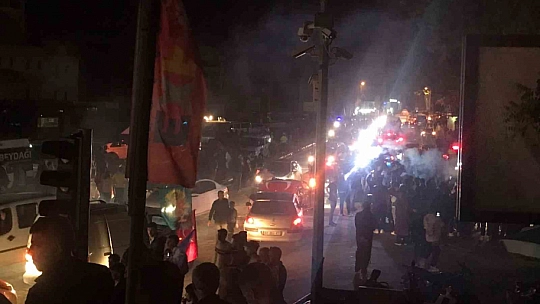 Malatya'da vatandaşlar sokaklara döküldü