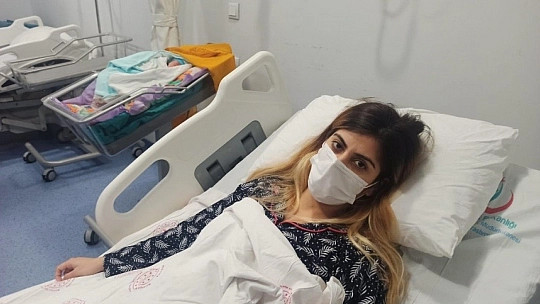 Yılın ilk bebeği
