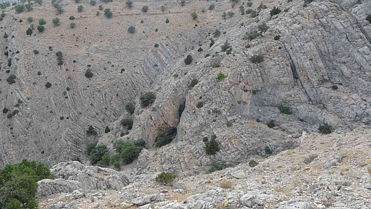Bu mağaraya girmek cesaret ister