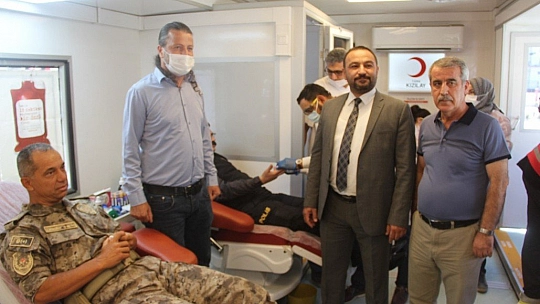 '15 Temmuz anısına' kan bağışı