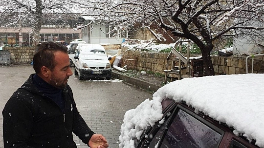 Güne kar yağışı ile başladık