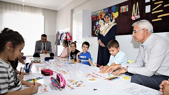 Güder'den miniklere ziyaret