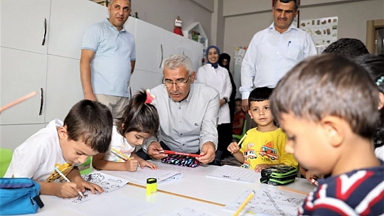 Güder'den miniklere ziyaret