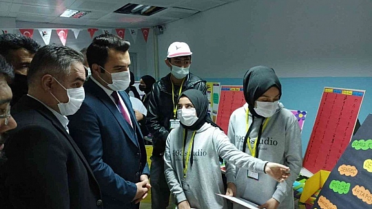 Eserlerini tanıttılar