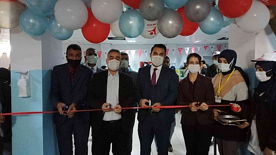 Eserlerini tanıttılar