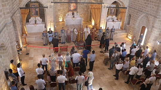Kilise'de dini tören
