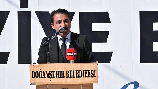 Latif Doğan'dan annesi adına taziye evi