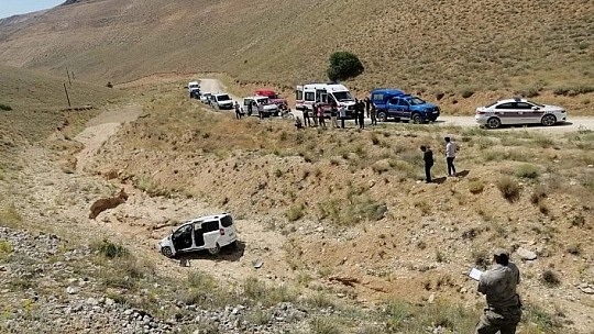 Şarampole devrildi
