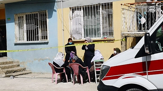 Yaşlı çift öldü