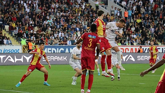 'Farklı' veda
