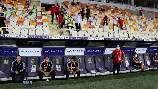 Yeni Malatyaspor 0 Beşiktaş 0 Maç devam ediyor