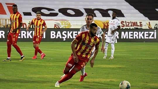 Yeni Malatyaspor 0 Beşiktaş 0 Maç devam ediyor