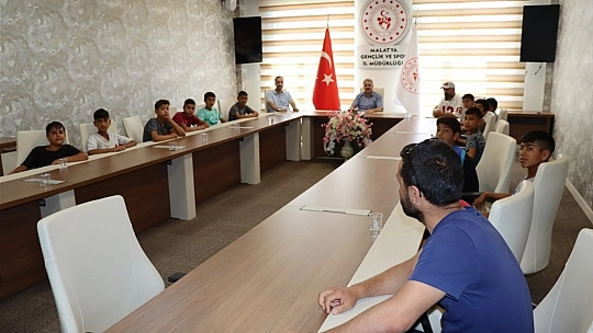 Şampiyon olarak döndüler