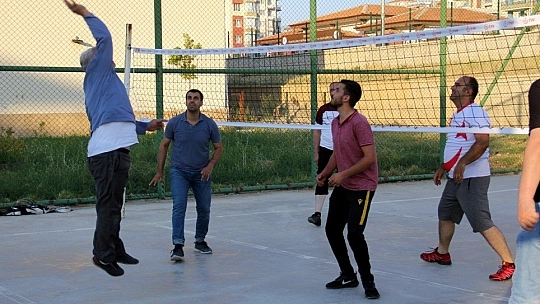 Voleybolda ter attılar