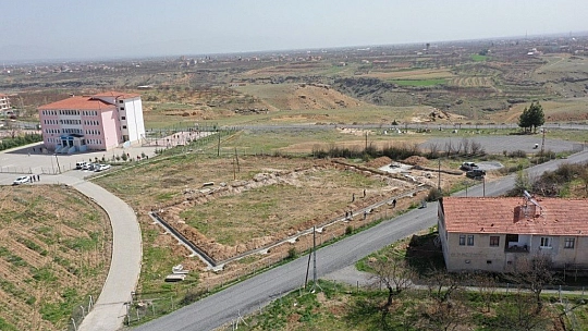 Semt sahası kuruluyor