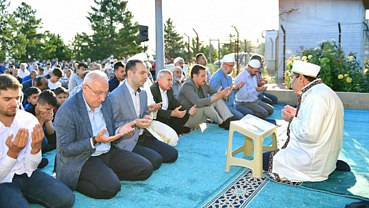 Namazgâh'ta Bayram