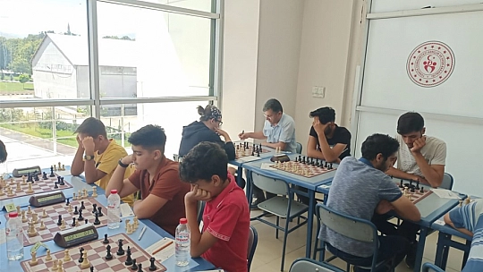Madalya için kafa yordular