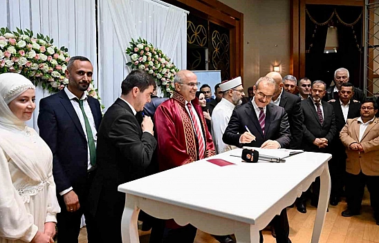 Malatya'da 100 Çiftin Nikahı Kıyıldı